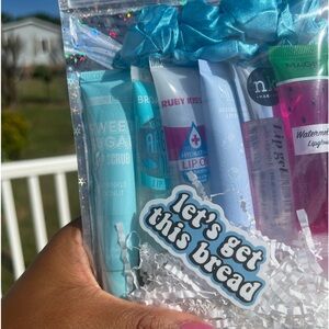 The ultimate lip bundle